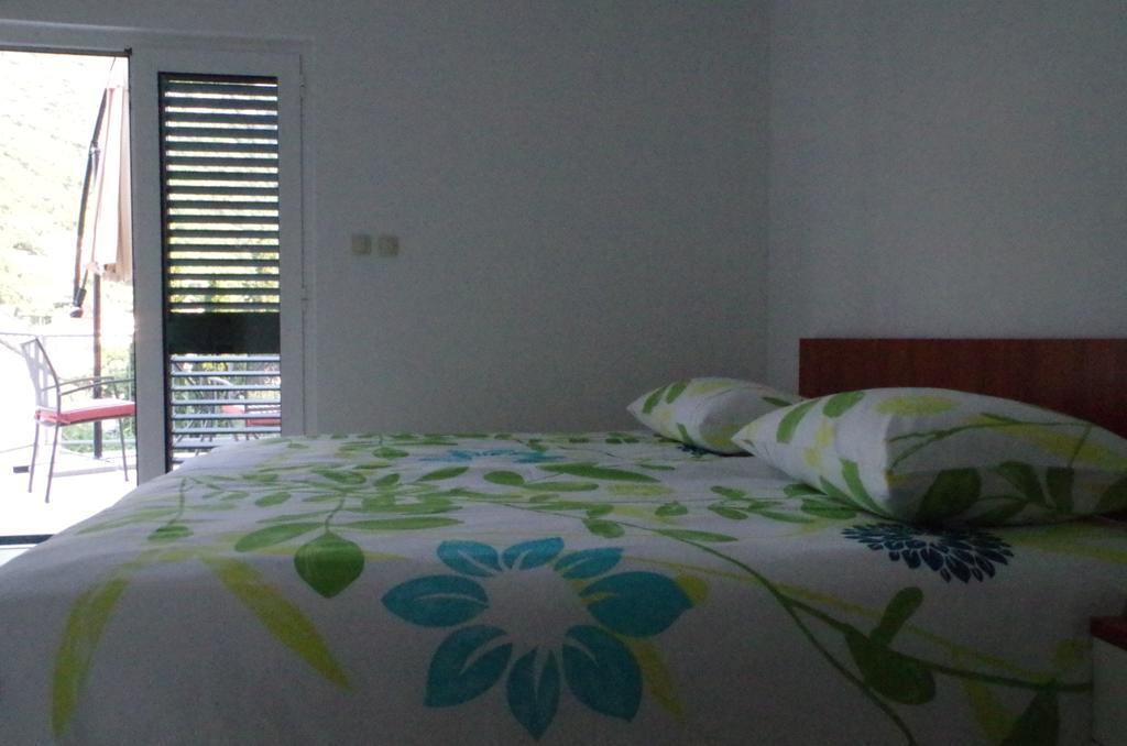 Apartmani Kusic Trpanj Ngoại thất bức ảnh